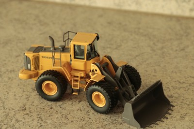 Motorart 10448 Volvo L220E .50