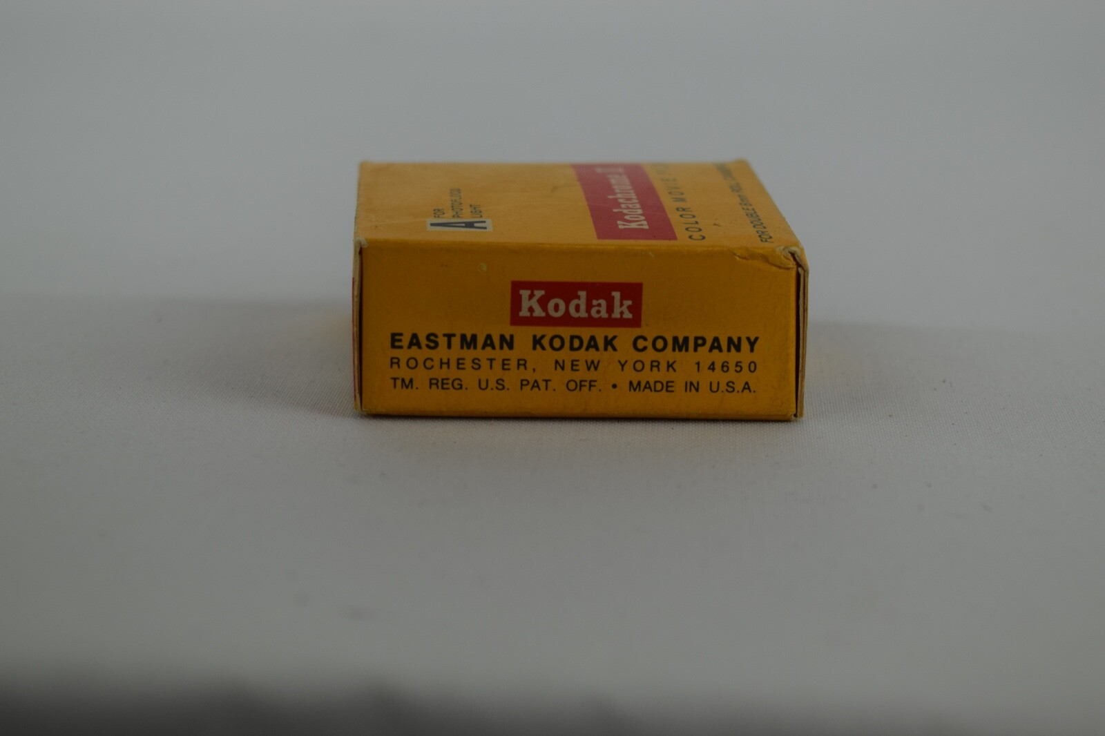 Kodak Kodachrome II 2 Color Movie Film Photoflood Light Exp. 1972 8mm