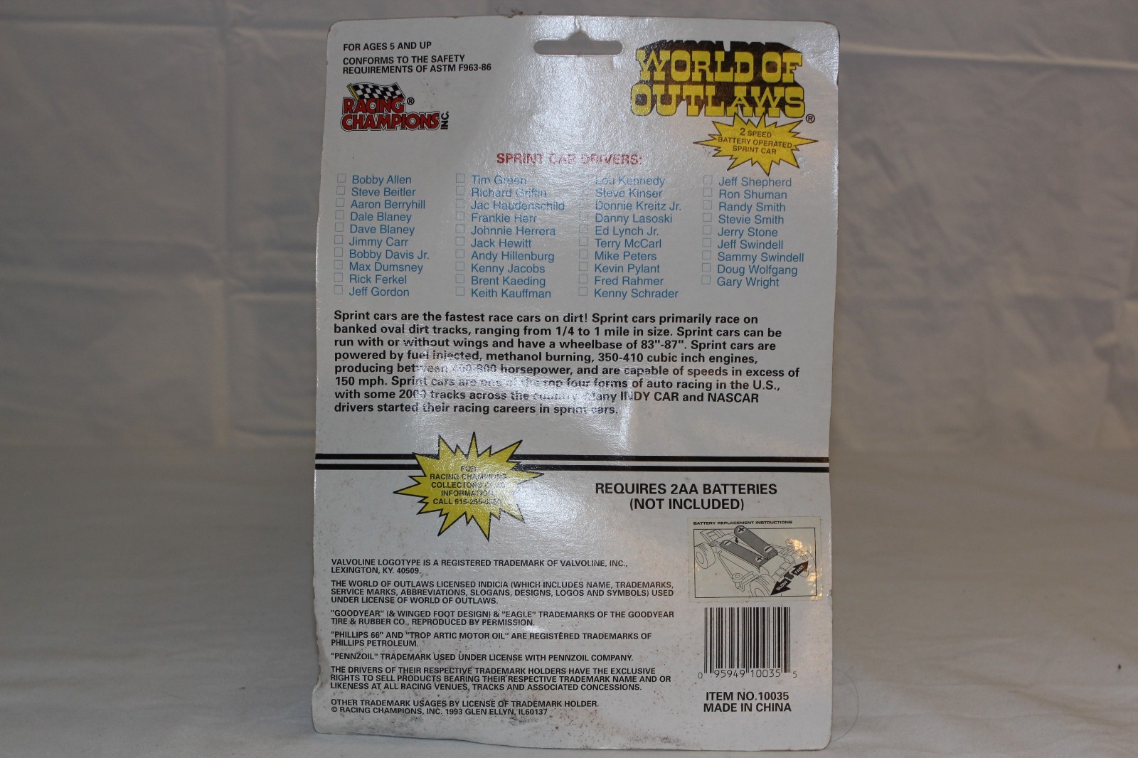 #11 Steve Kinser World of Outlaws Battery operated Sprint Car