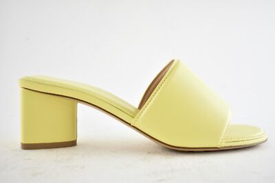 Pre-owned Bottega Veneta Band Lemonade Yellow Leather Sandal Backless Mule Heel Pump 38