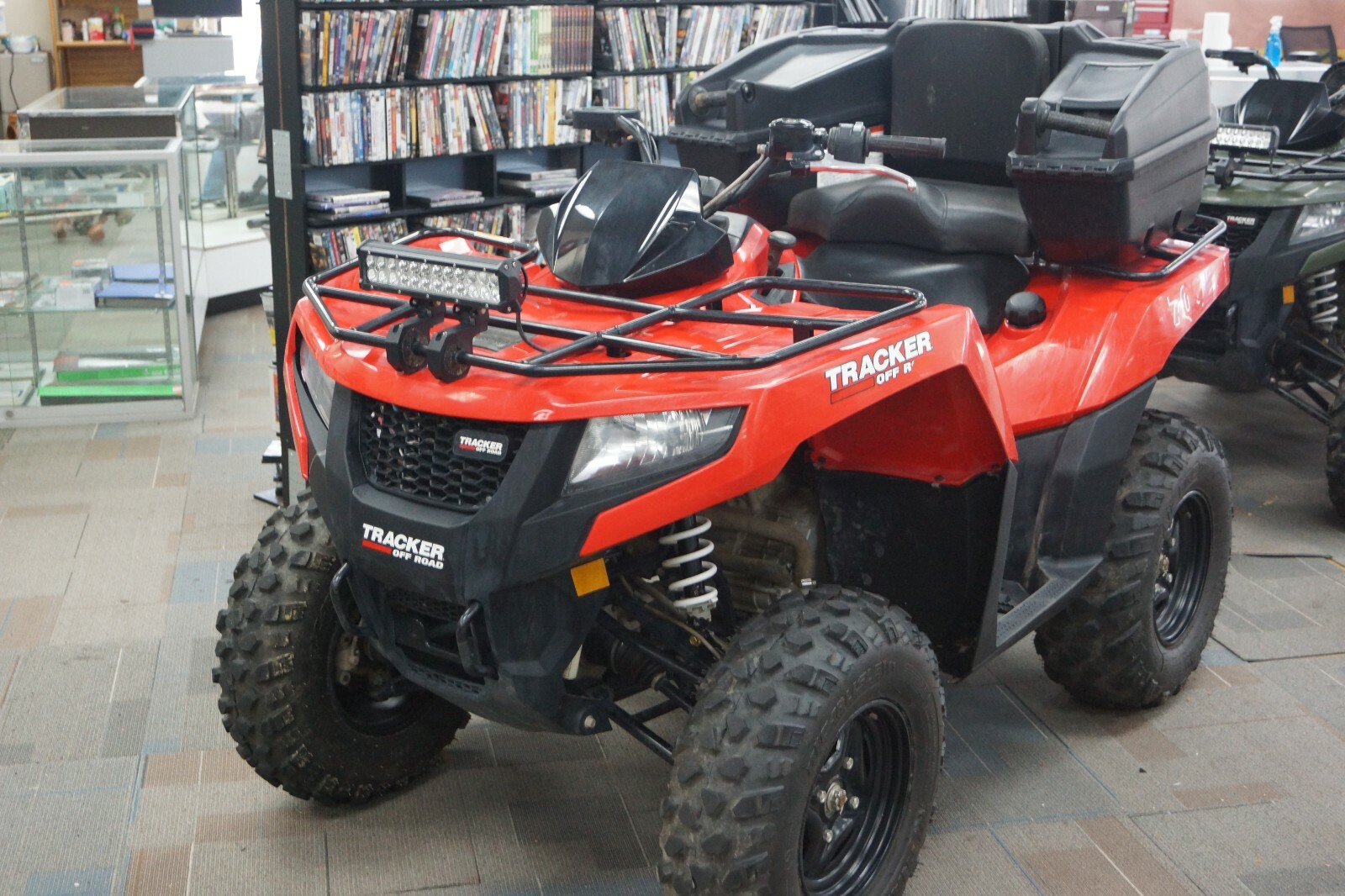 2020 Tracker Four-Wheeler 700efs 282miles  4x4 atv 