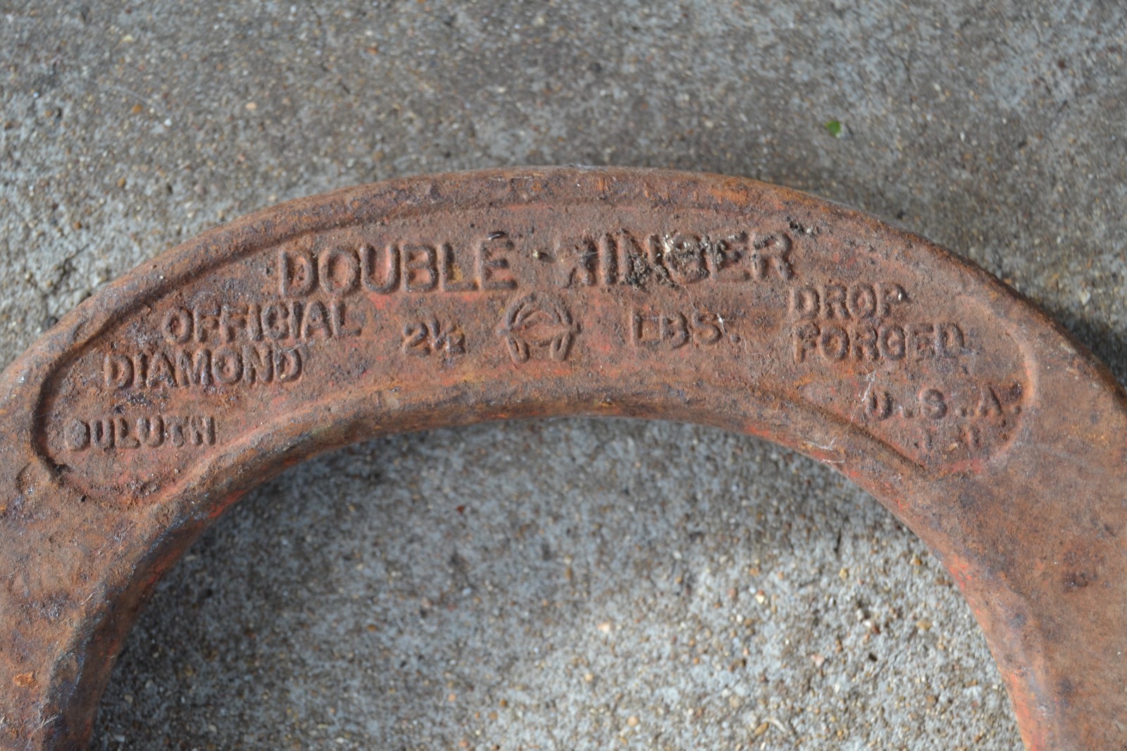 Vintage Pair-DOUBLE RINGER-Drop Forged 2 1/2lb Throwing Pitching Horseshoes
