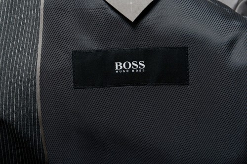 Pre-owned Hugo Boss "the James4/sharp6" Men's 100% Wool Two Button Suit Us 40l It 50 In Gray