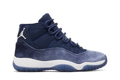 Pre-owned Jordan Air  Wmns Air  11 Retro 'midnight Navy Velvet' Ar0715-441 In White