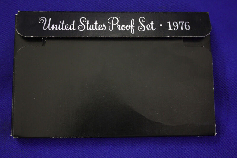 1976-s  U.s.proof Set. Genuine. Complete And Original As Issued By Us Mint.