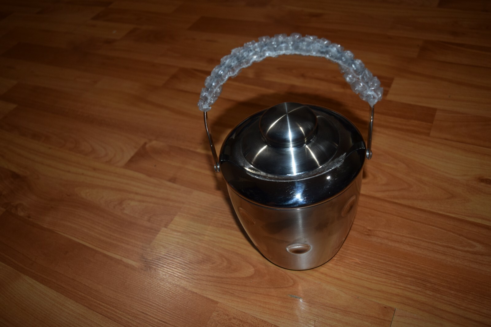 NEW Stainless Steel Cocktail Ice Bucket - Marquis by Waterford - Dimples