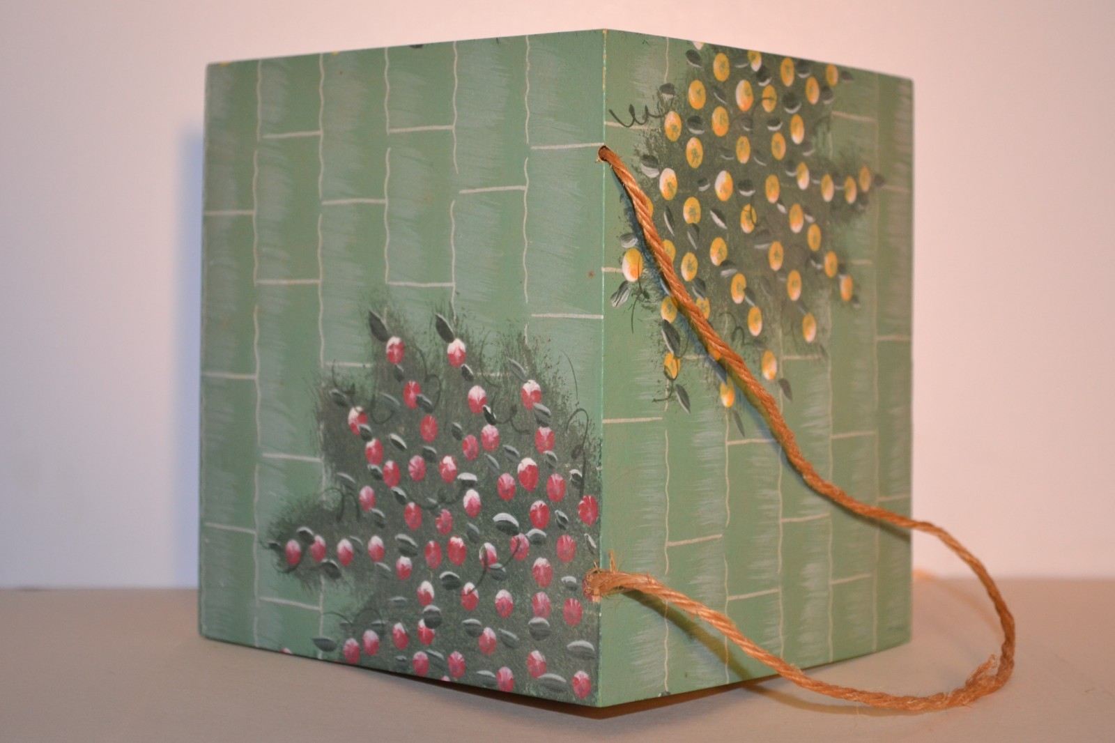 WOODEN BUTTERFLY HOUSE HAND PAINTED Garden Bees Bird House 8 1/2