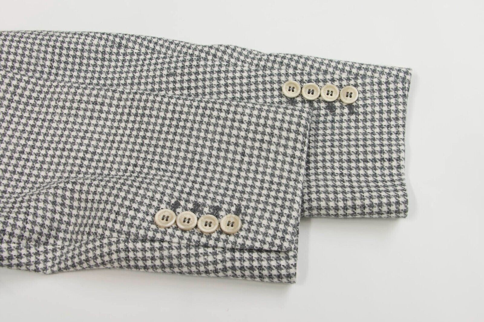 Pre-owned Brunello Cucinelli $3295  Men's Houndstooth Sport Coat With Logo Buttons A248 In Ivory + Charcoal Gray Print