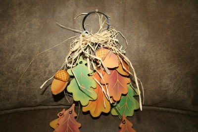 RUSTIC WOODEN LEAVES AND ACORNS THANKSGIVING FALL DECORATION WALL HANGING