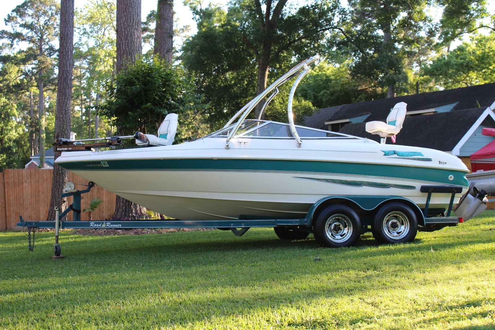 1999 206 SEI 20' Larson Fish and Ski Boat