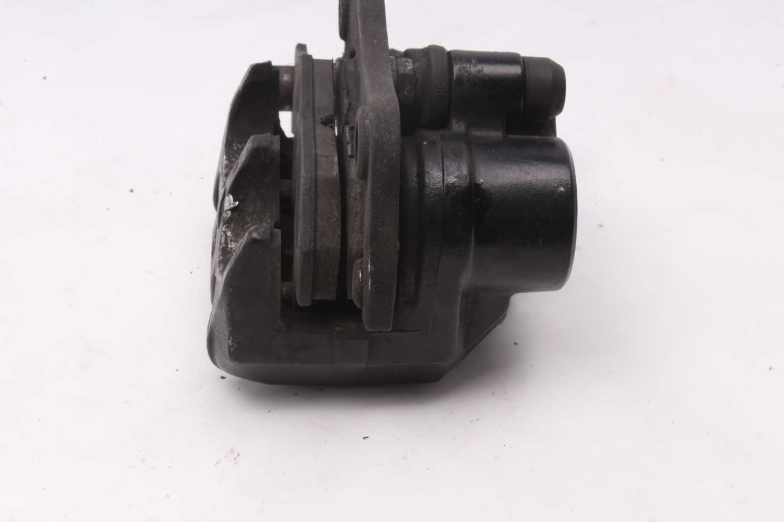 Etrier de frein arrière à deux pistons hydraulique Triumph Sprint ST1050 215NA 05-10