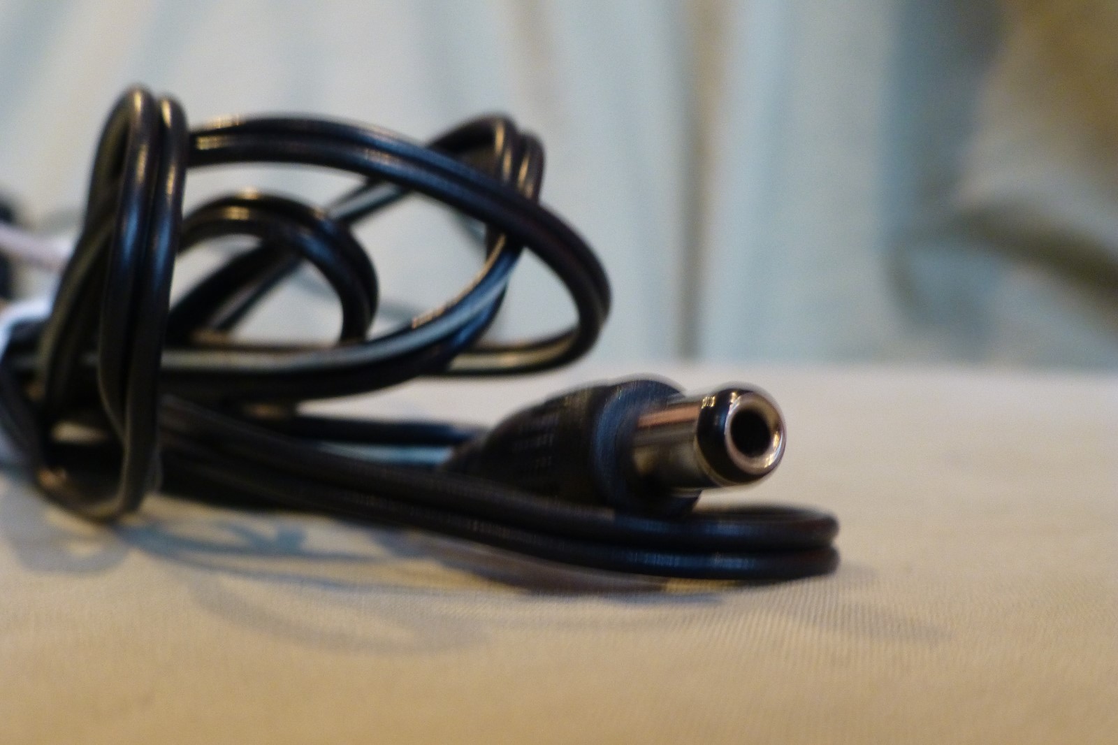 15V AC/DC Adapter Power Supply whd-23b15bf