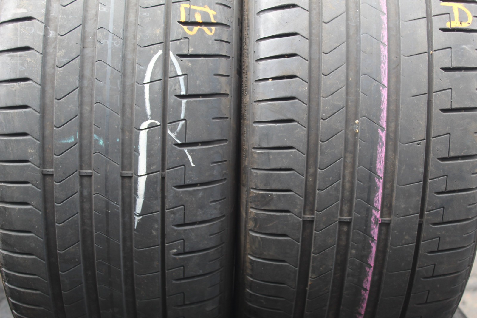 265 30 19 Pirelli, P Zero, AO, XL, 93Y x2 A Pair 4.7mm (F1_tyres) FO L3614
