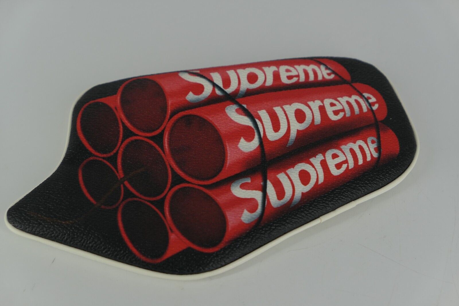 Supreme x Undercover Dynamite Zip Pouch Clutch Bag FW16A4 Supreme x Undercover Dynamite Zip Pouch Clutch Bag FW16A4