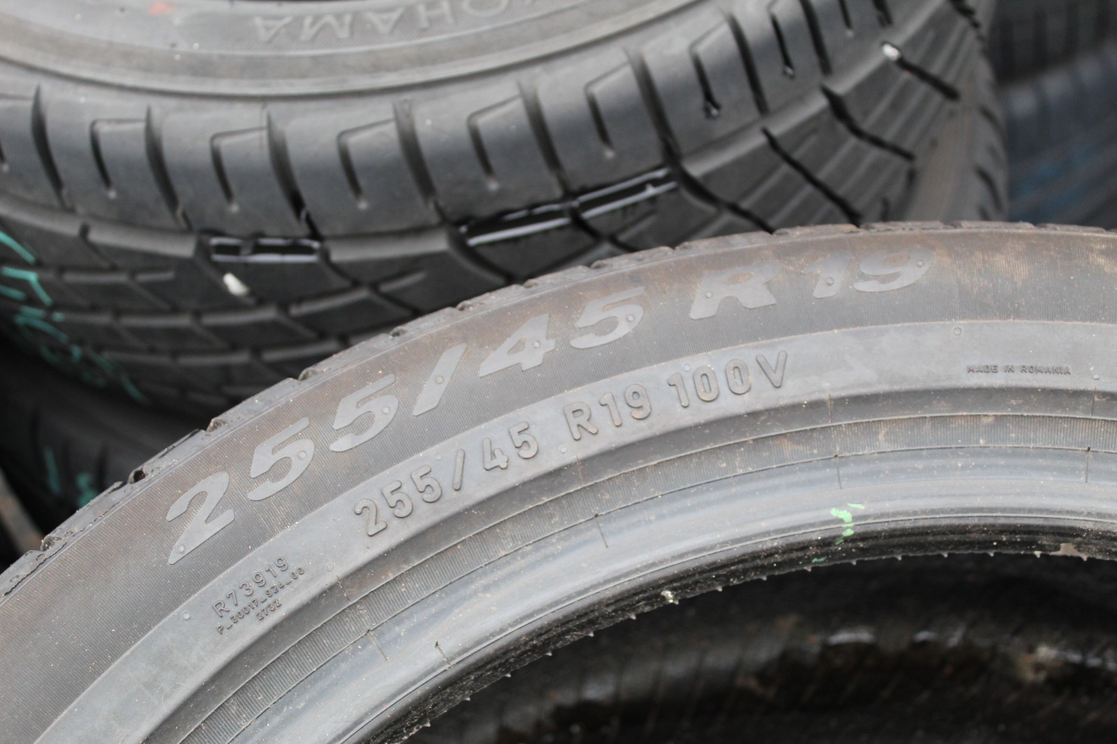 New 255 45 19 Pirelli, Scorpion TM, 100V, x2 A Pair (F1_tyres) FO L3115