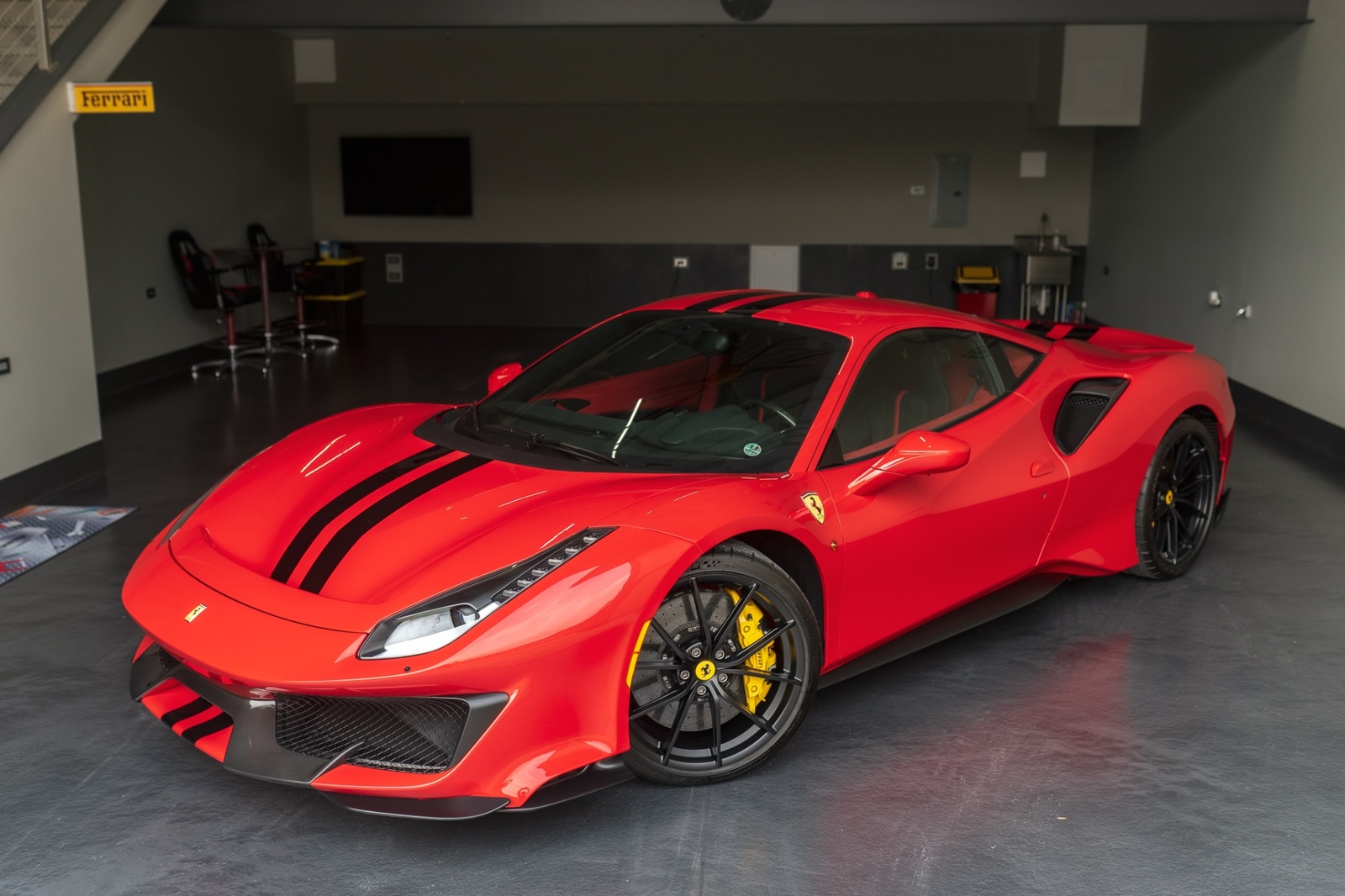 2020 Ferrari 488 Pista Coupe! Only 344 Miles! Carbon Fiber! Front Lift