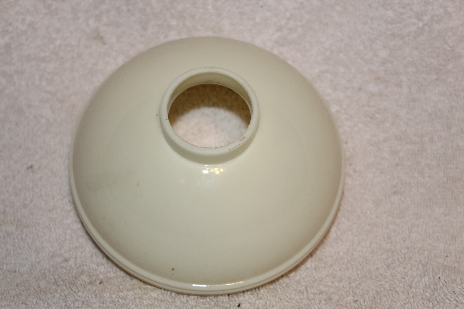 VINTAGE WHITE MILK GLASS LAMP SHADE