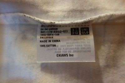 Pre-owned Uniqlo Kaws X  Ut 2016 Short Sleeve Graphic T-shirt "allover Notebook Eyes" White