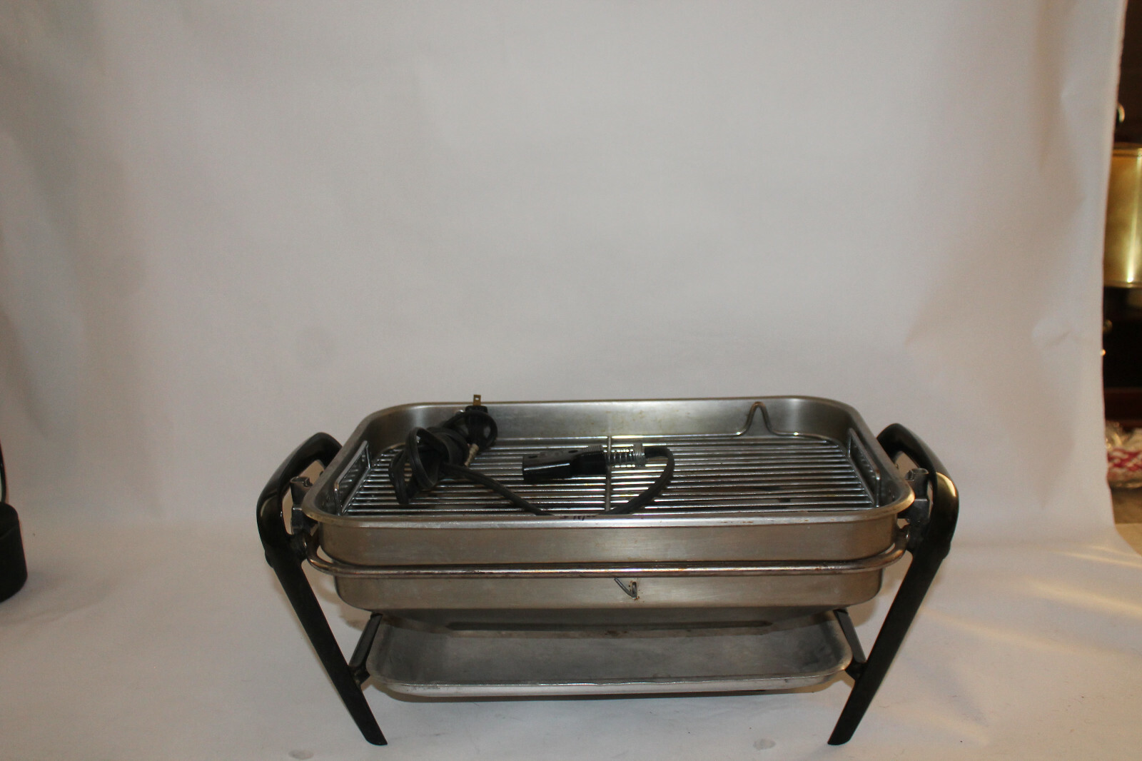 FARBERWARE ELECTRIC OPEN HEARTH ROTISSERIE GRILL REPLACEMENT BODY STAND