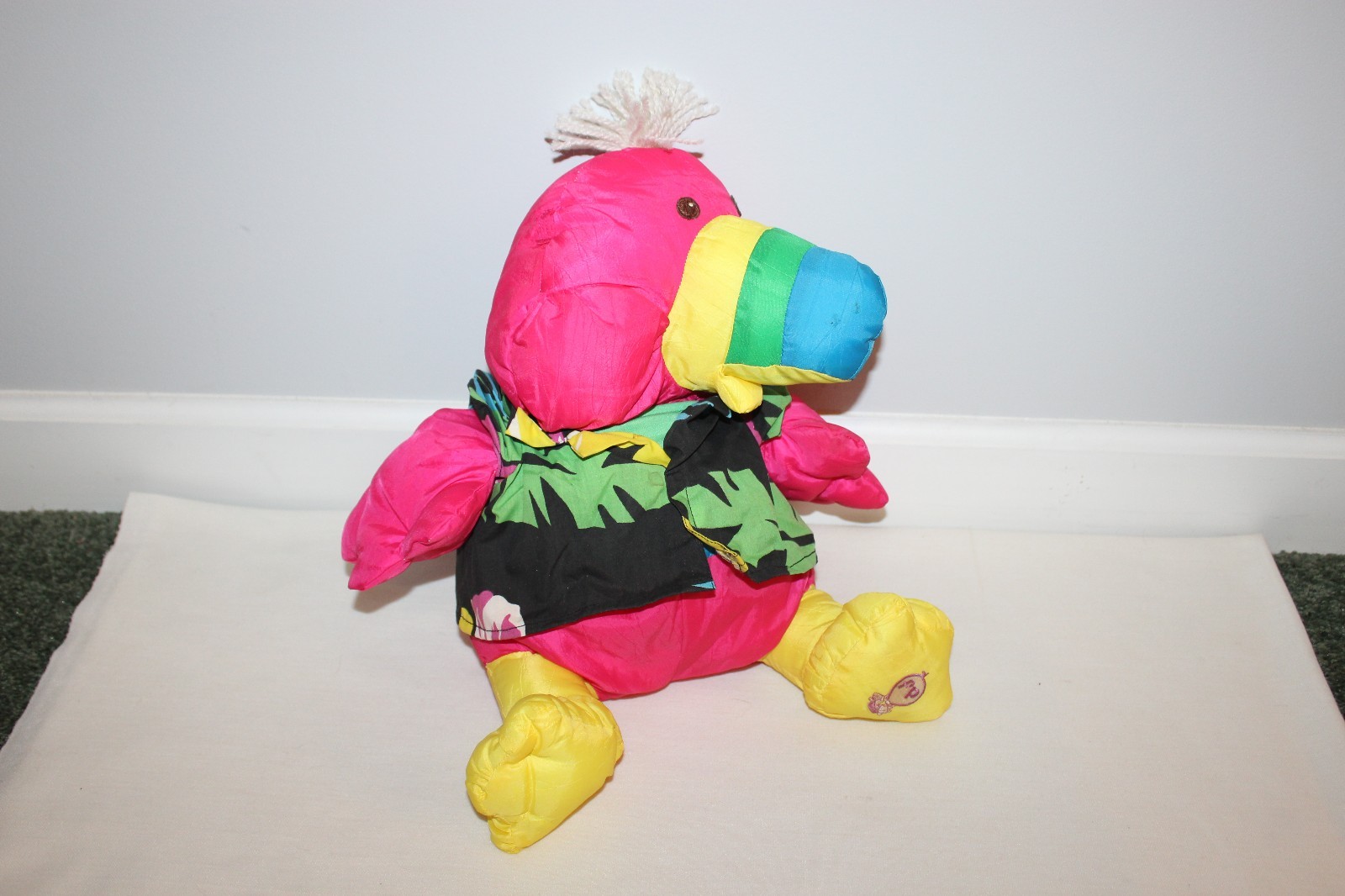 Vintage Fisher Price 1987 Pink Toucan Parrot Bird Puffalump Plush Stuff Toy 18