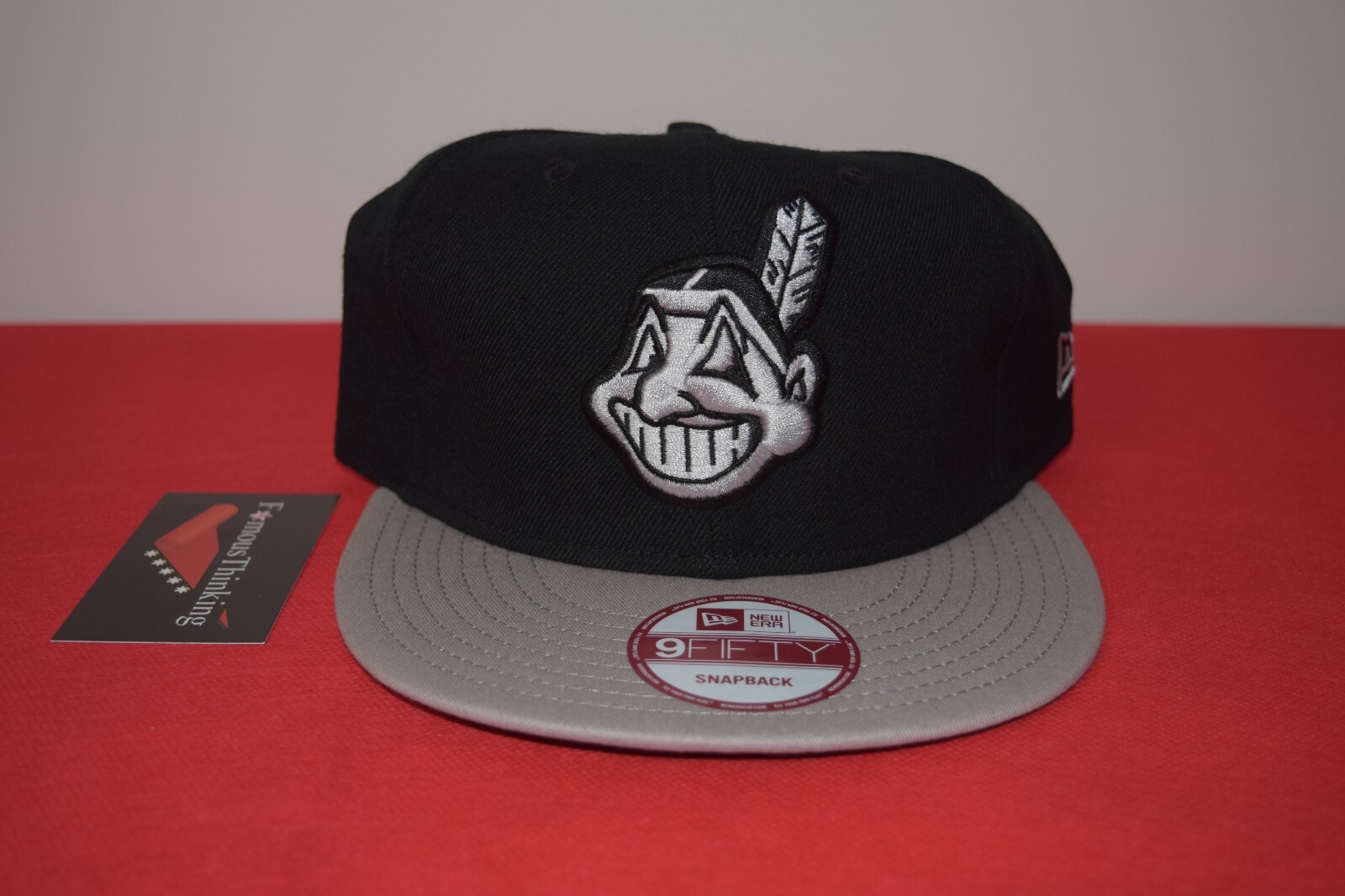 Cleveland Indians 黒 キャップ 7 3/8МＬB公認シール無し MLB New Era Cleveland Indians Chief Wahoo Snapback 9Fifty