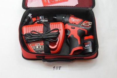 Milwaukee 2401-22 12V Li-Ion 1/4'' Cordless Drill/Driver- NEW -9118