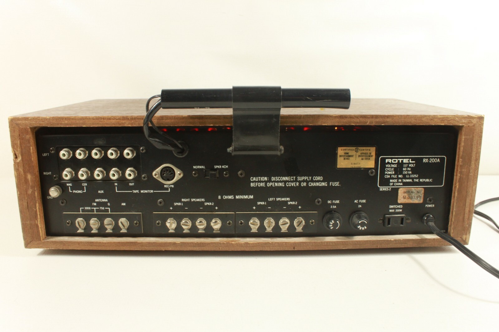 ROTEL RX-200A, AM/FM stereo,vintage receiver, (ref B 577)