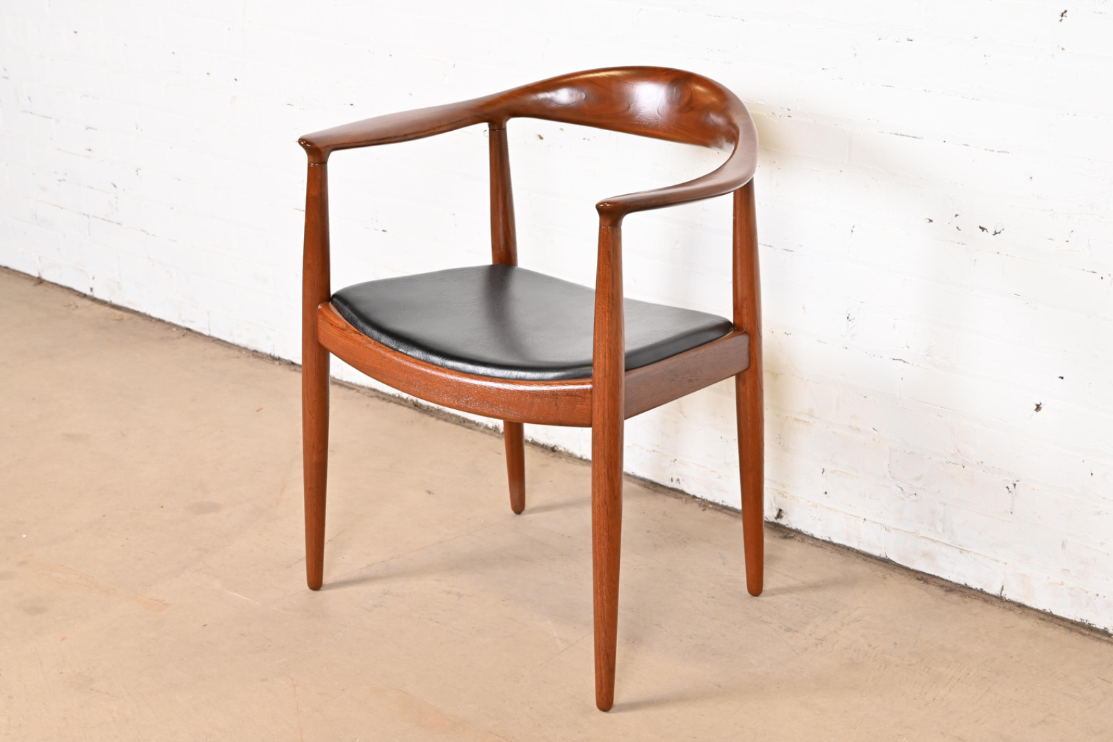 椅子 Carl Hansen &Son Hans J. Wagner $_57.PNG?set_id=880000500F