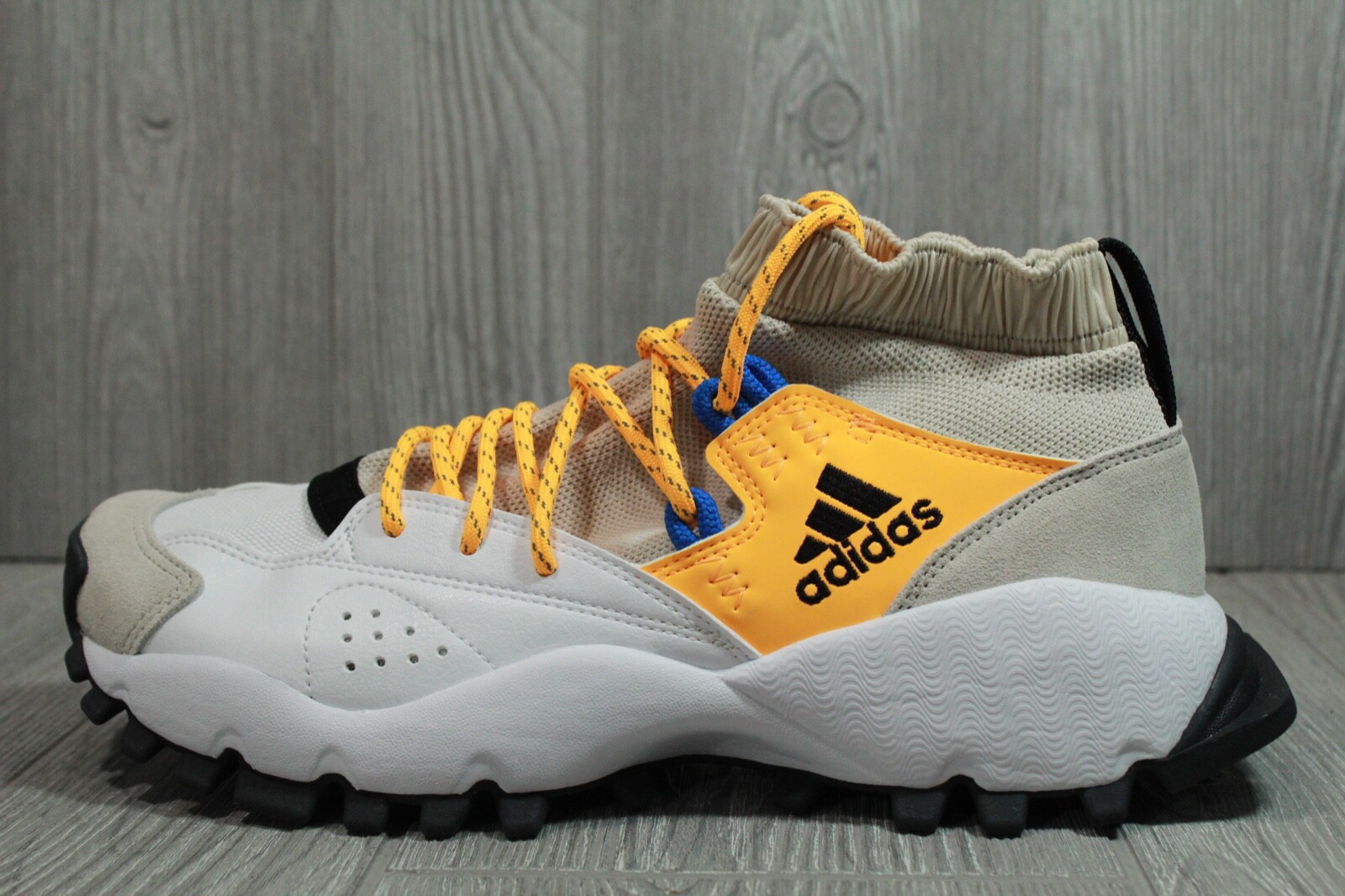 New Adidas Seeulater OG Trail Running Hiking Shoes Men's Size 9 Tan White  FW4450 | eBay