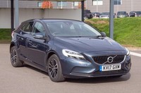 2017 Volvo V40 T2 [122] Momentum Nav Plus 5dr Hatchback Petrol Manual