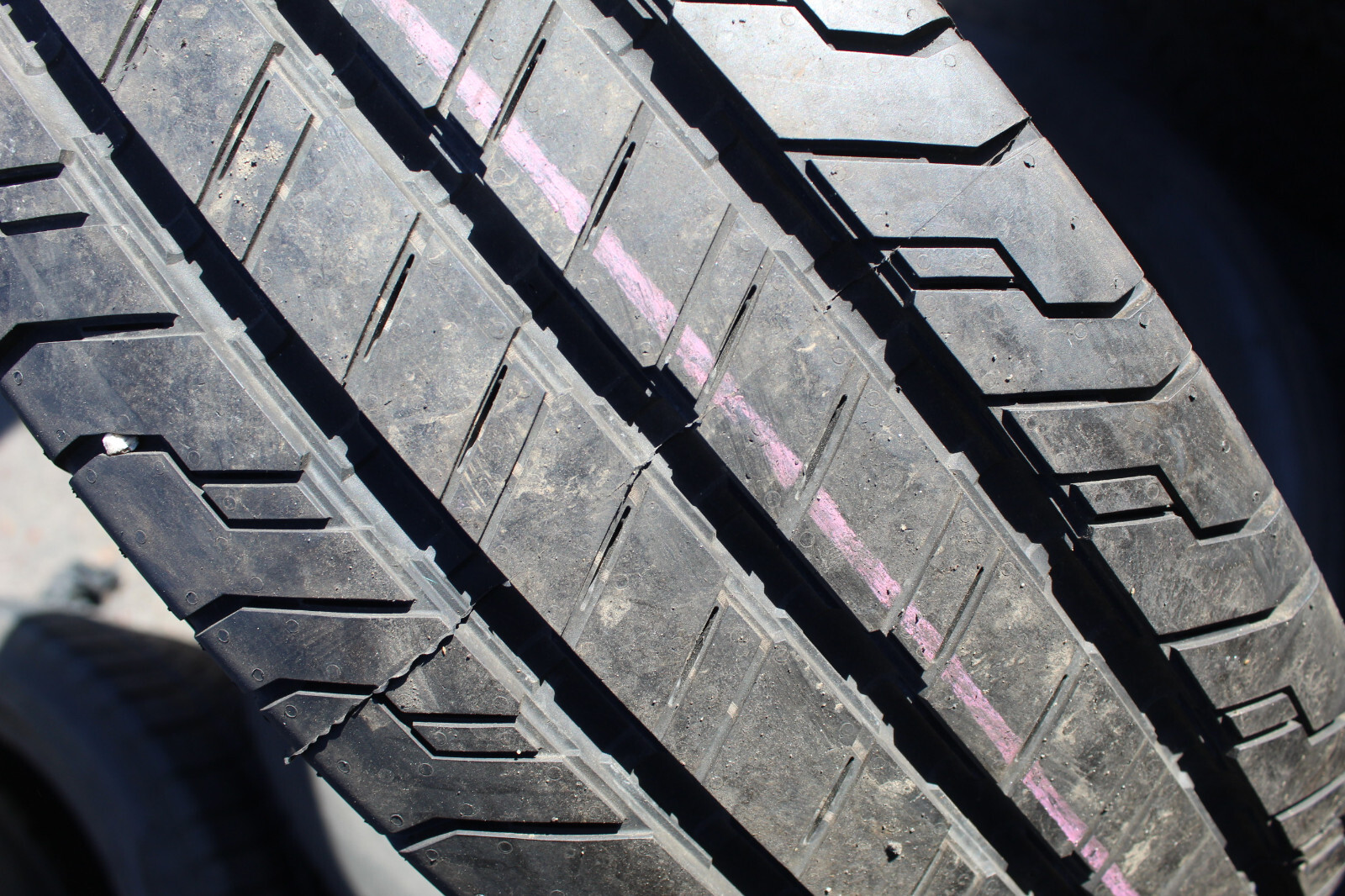 New 215 70 15C Continental, CVC 100, 109/107S, x1 Single (F1_tyres) FO L3369