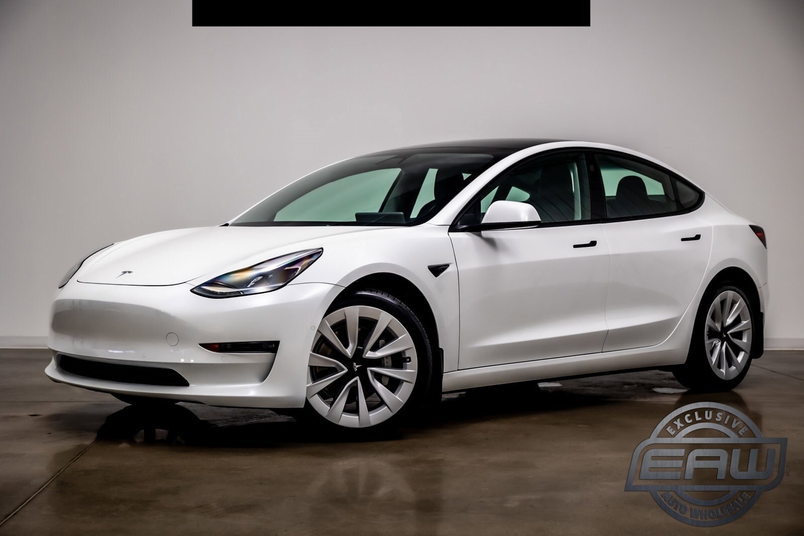 2022 Tesla Model 3 Long Range 23587 Miles Pearl White Multi-coat 4dr