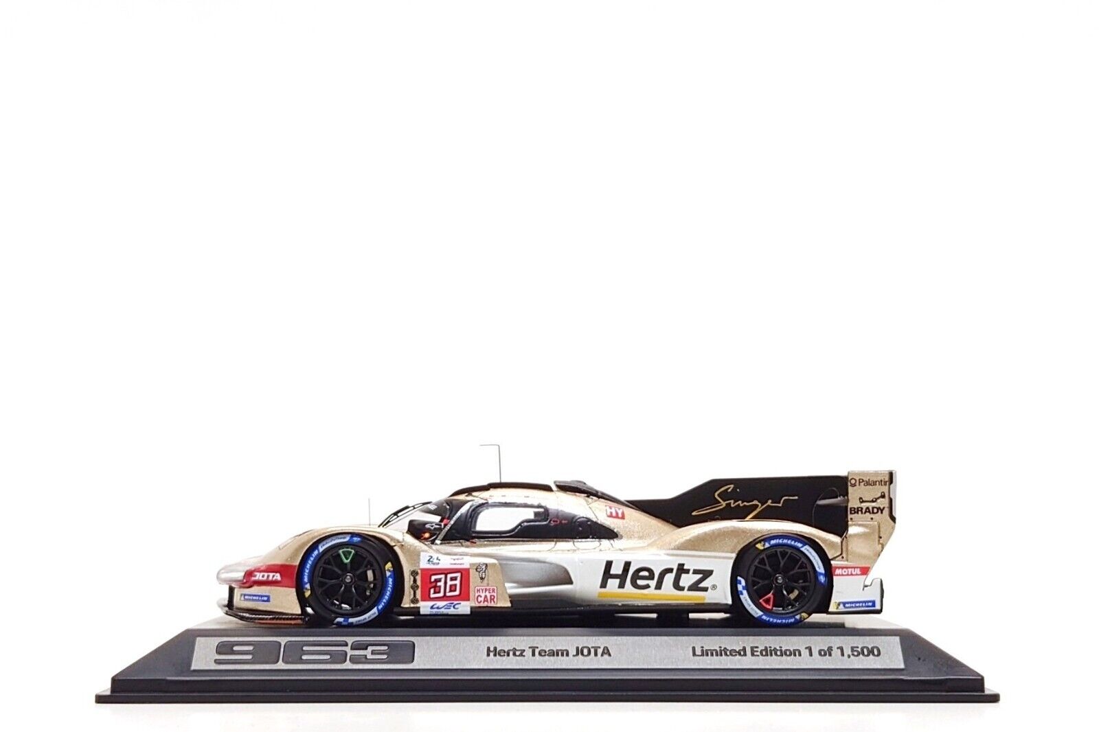 Spark 1:43 Porsche 963 #38 Hertz Team Jota - 24h Le Mans Spark 1:43 Porsche 963 #38 Hertz Team Jota - 24h Le Mans
