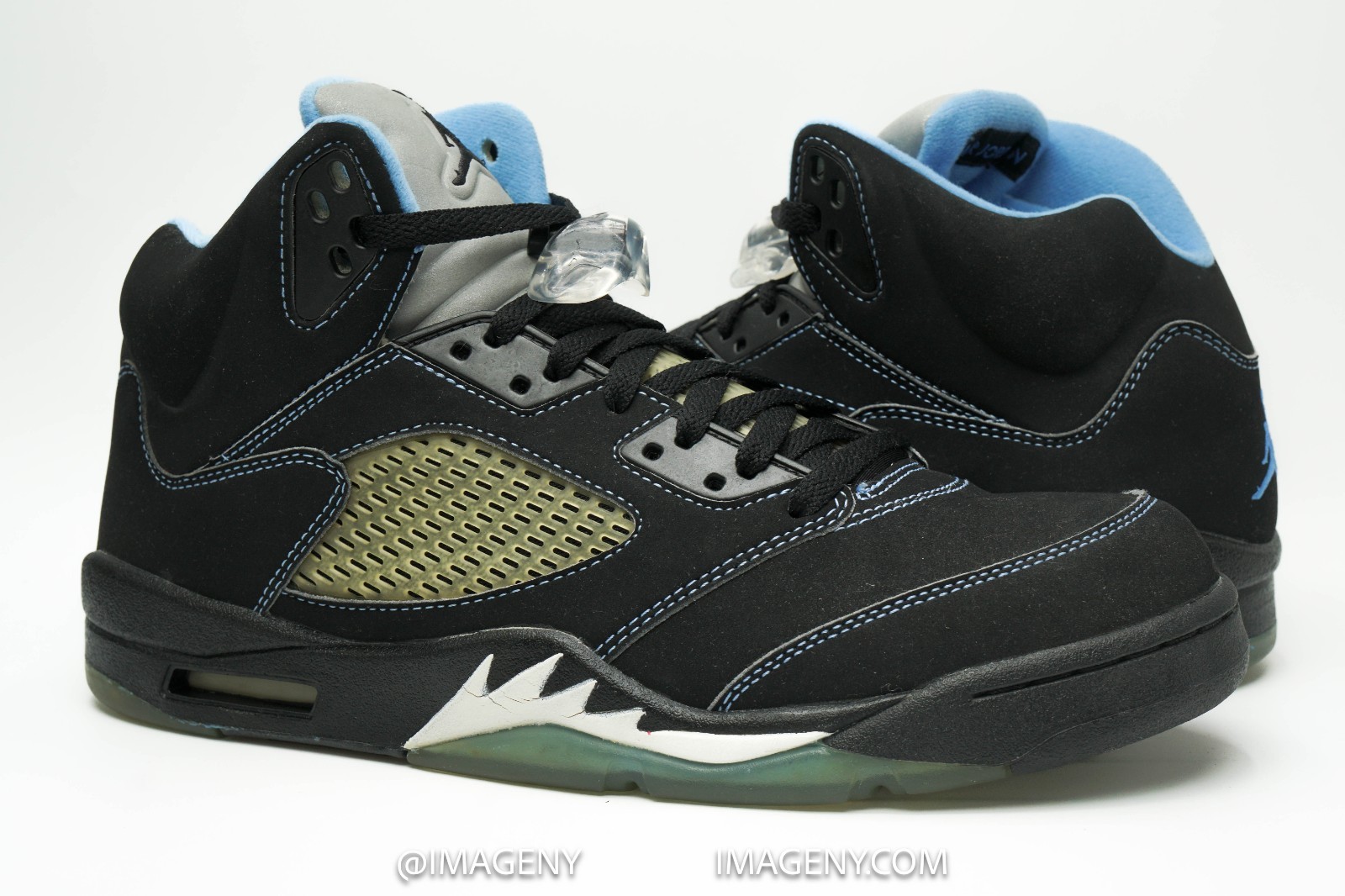 靴 Air Jordan 5 Retro Premium Black 27.5 Air Jordan 5 Retro Premium 'Black' Release Date. Nike SNKRS