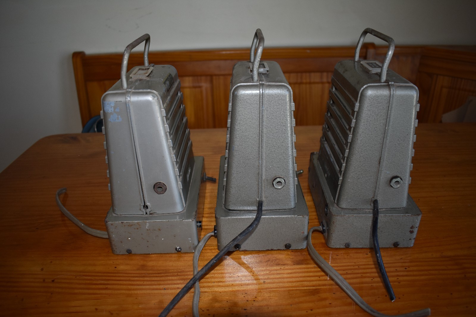 3 VINTAGE BELL SYSTEM EXECUTONE M192 SCHOOL INTERCOM For parts or repair