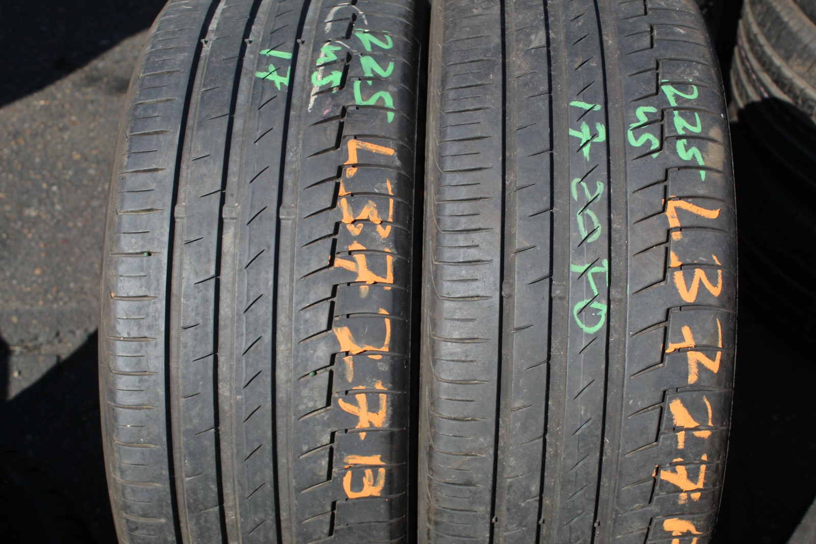 225 45 17 Continental, PC 6, 91Y&W, x2 A Pair 5.5mm (F1_tyres) FO L3727