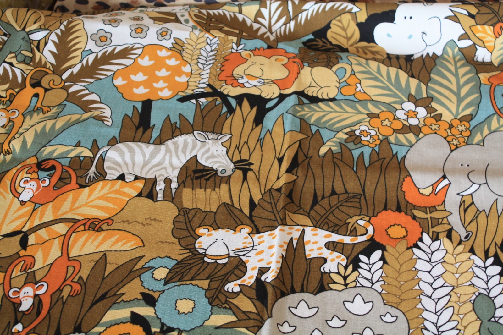 Vtg Drapery Curtain Children's Jungle Animal House 'n Home Fabrics 76