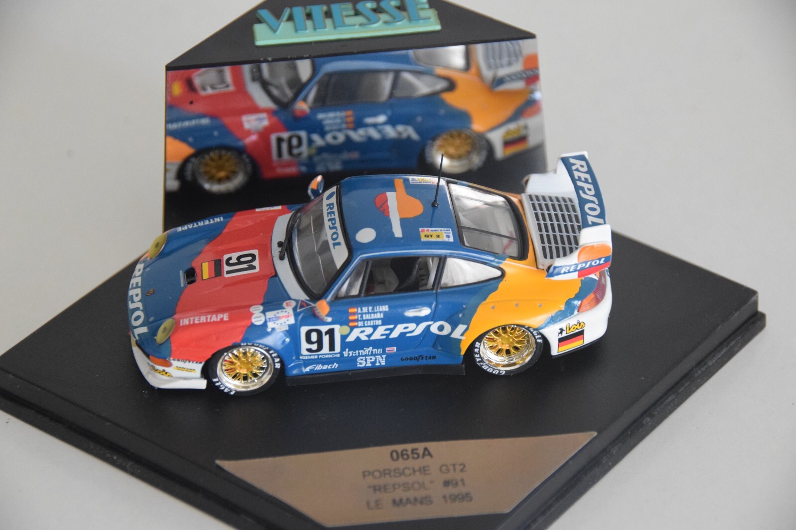 VITESSE 065A PORSCHE GT2 REPSOL #91 LE MANS 1995 BOXED 1/43