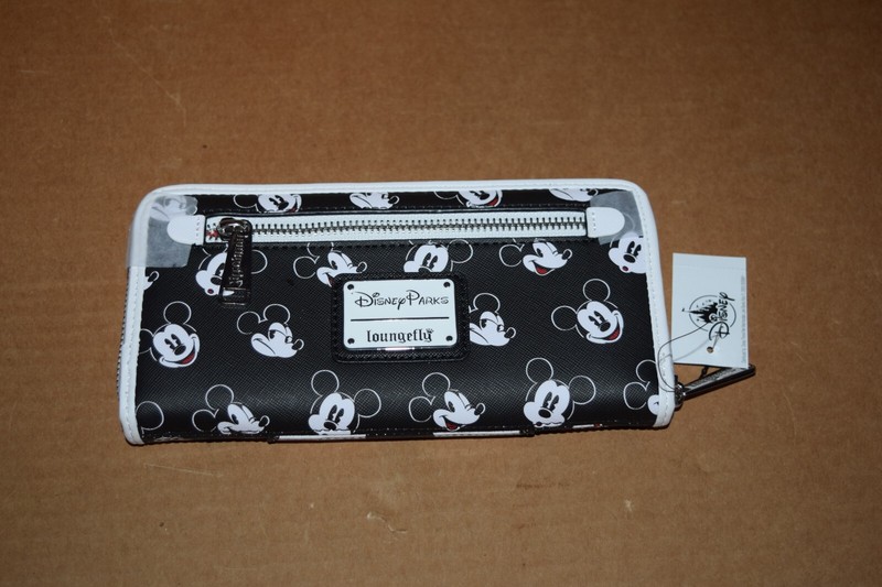 MICKEY MOUSE LOUNGEFLY DISNEY PARKS  WALLET, BLACK