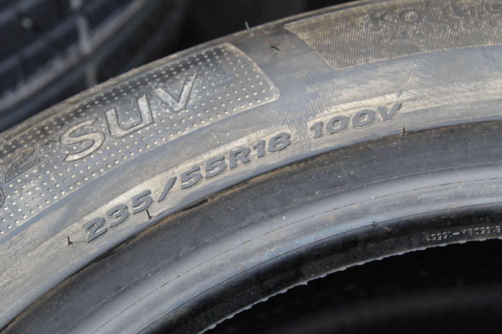 New 235 55 18 Hankook, Ventus S1 Evo 2 SUV, 100V, x1 Tyre (F1_tyres) L3701