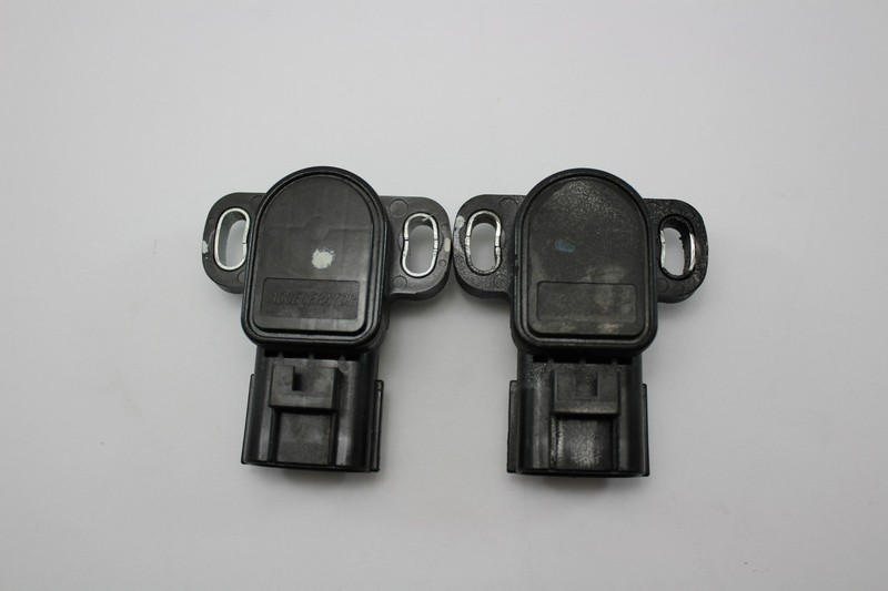 3-Wire TPS Throttle Position Sensor For 2004-2005 Yamaha YZF R1 – Direct Fit, 3-Month Warranty