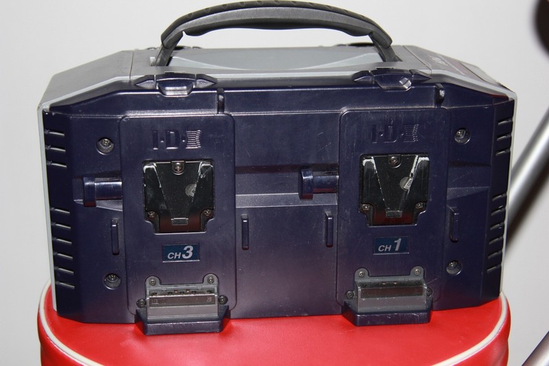 Chargeur Idx Vl 4s Vlock 4 Batteries