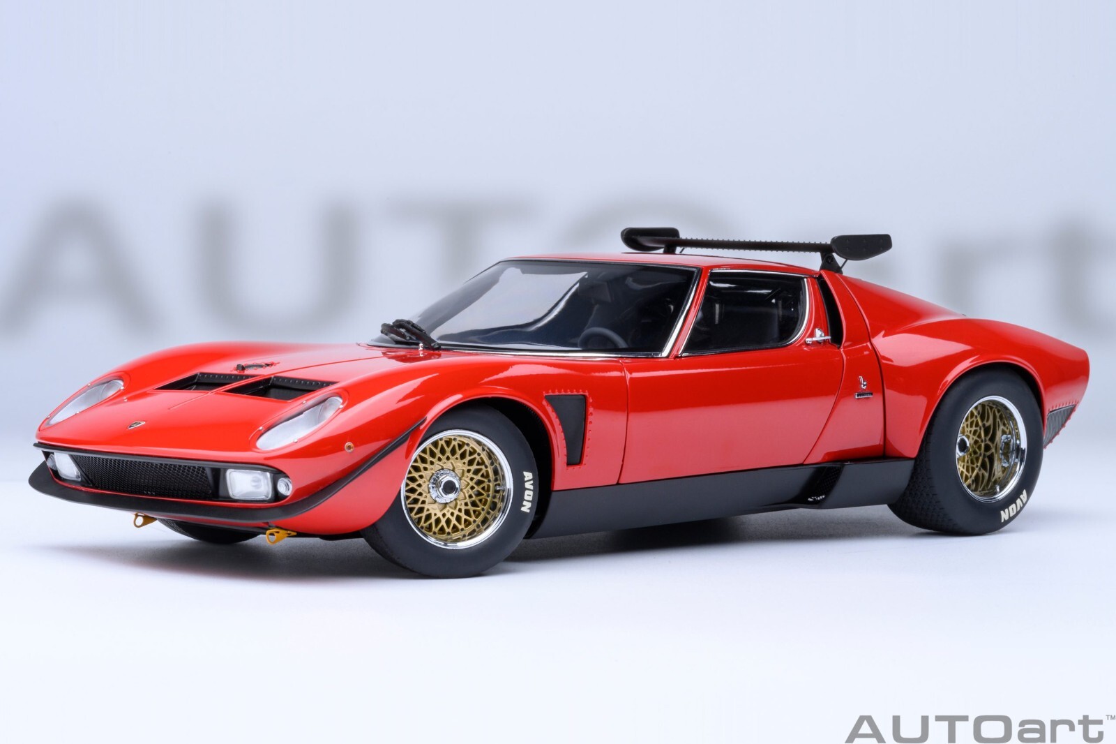 No9 ジャンク ミニカー1/18箱ありLamborghini JOTA SVR 1975 LAMBORGHINI MIURA SVR JOTA RED 1:18 KYOSHO NEW IN BOX