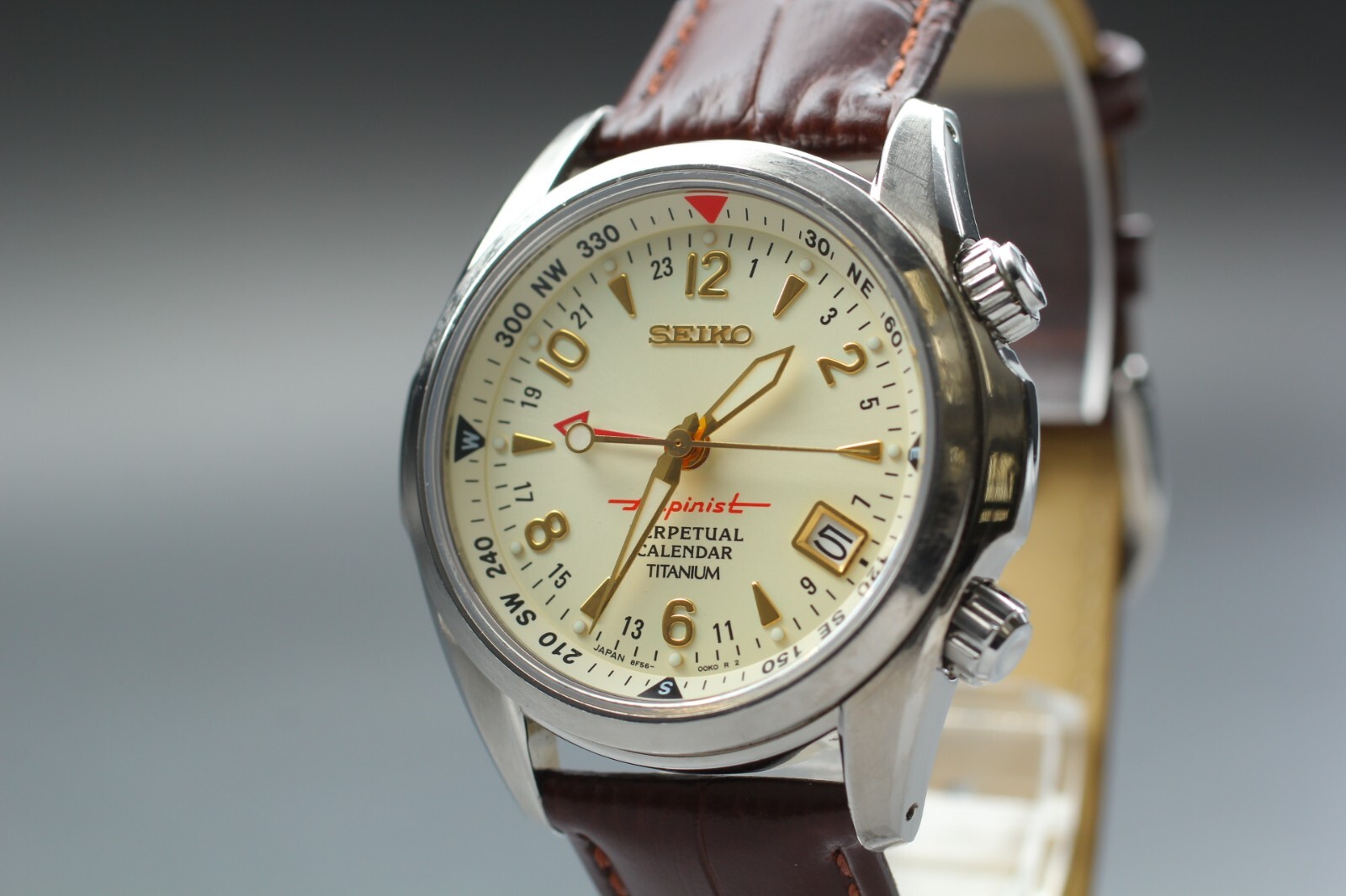 SEIKO セイコー PROSPEX Alpinist 8F56-00D0 Seiko Alpinist 8F56-00D0 Titanium Blue Japan | Dealer