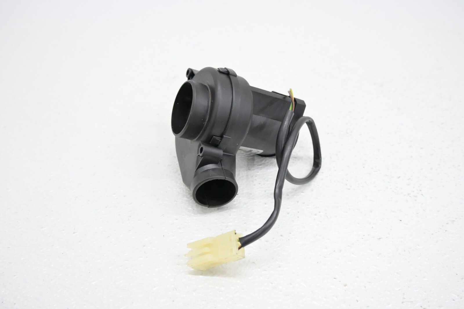 ⭐ 09-16 Bmw E89 5/7 Series Z4 Engine Dme Ecu Cooling Fan ⭐ 09-16 Bmw E89 5/7 Series Z4 Engine Dme Ecu Cooling Fan