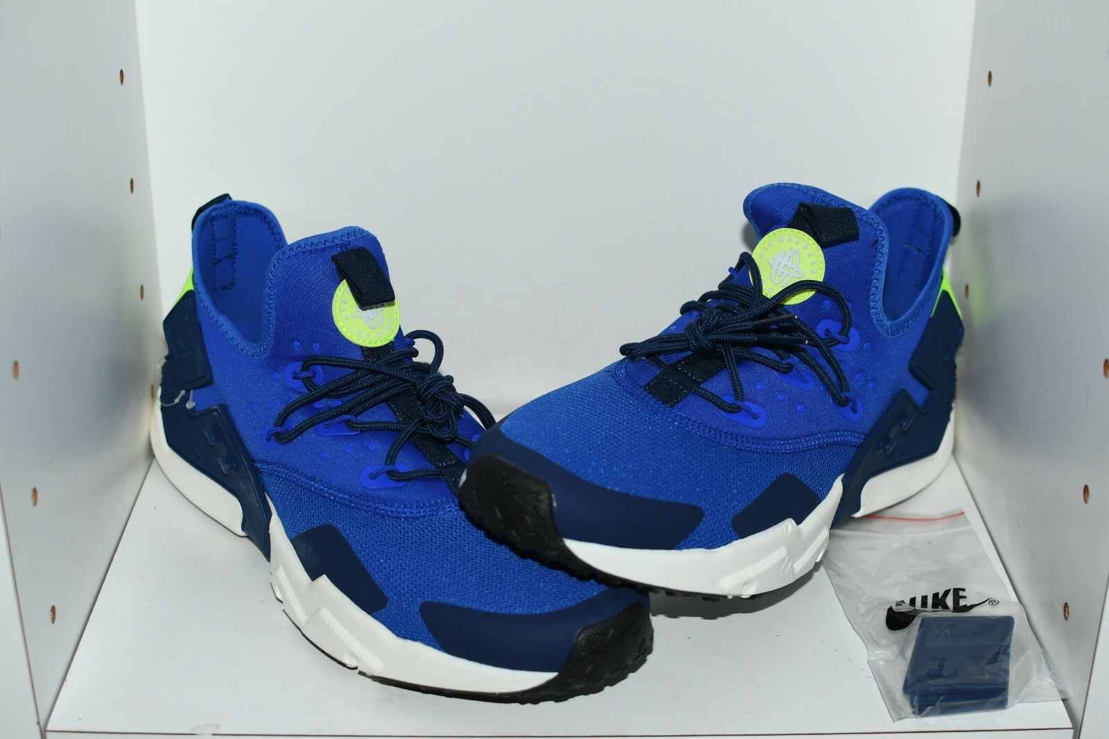 mens size 9 huaraches