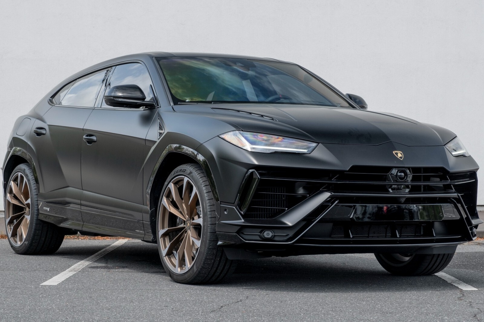 Owner 2023 Lamborghini Urus S