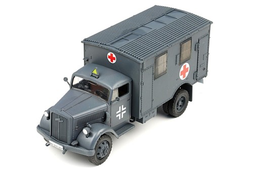 DINKY FRENCH NO. 80F - RENAULT MILITARY AMBULANCE - A/MINT & BOXED