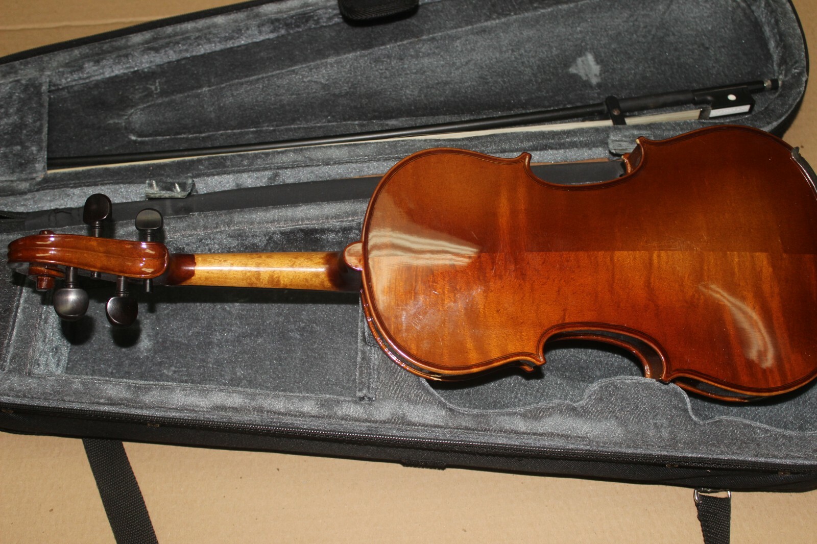 Carlo Robelli Violin P-250 3/4