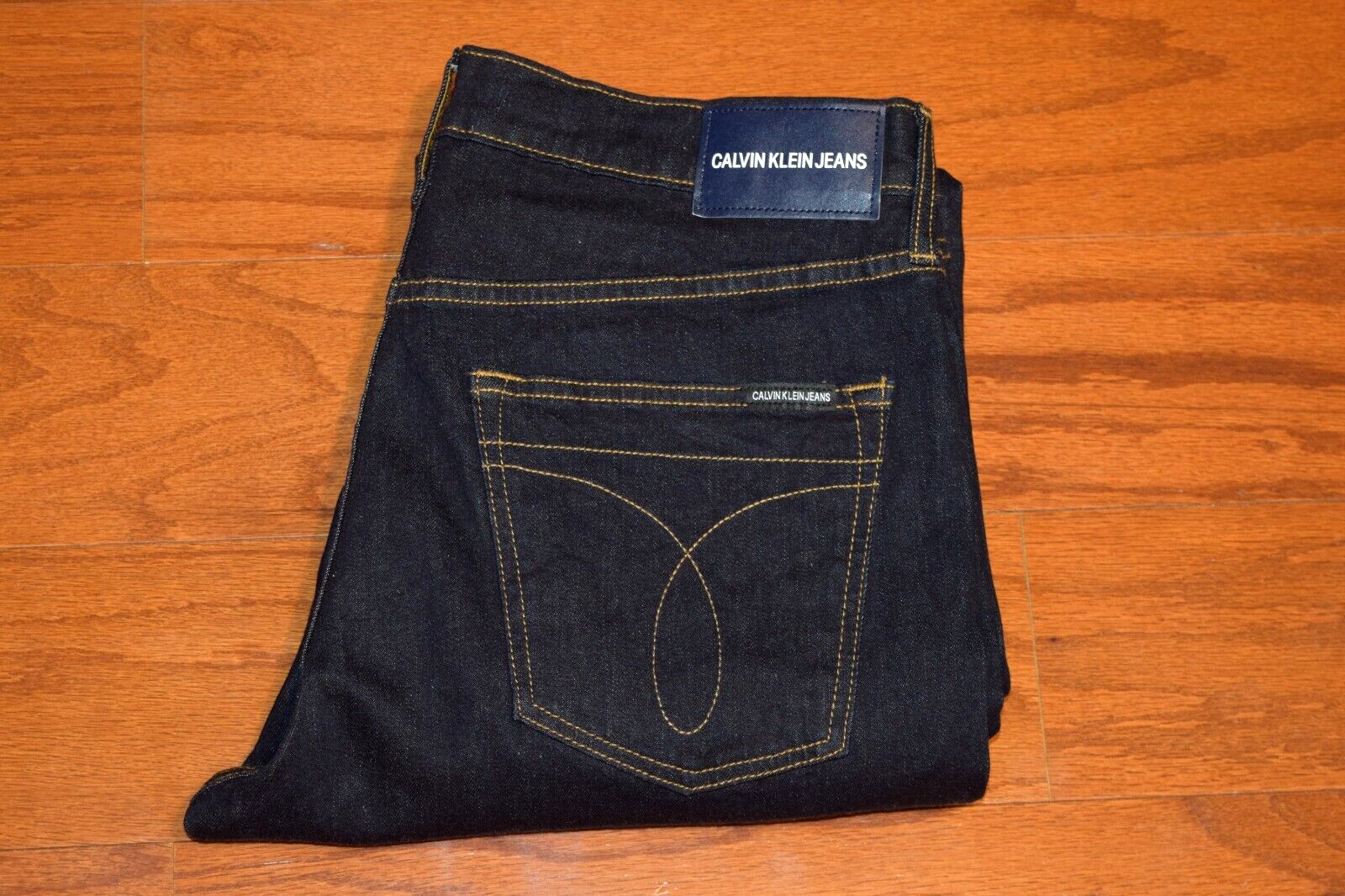 CALVIN KLEIN - STRAIGHT Leg STRETCH Black Jeans - Men Size 34 x 30 - CKJ 035